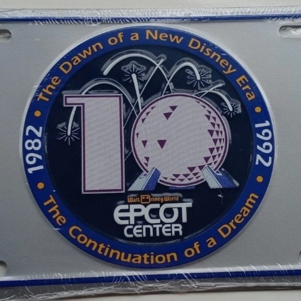 Vintage Disney World EPCOT Center 10th Anniversary License Plate 1982-1992 New